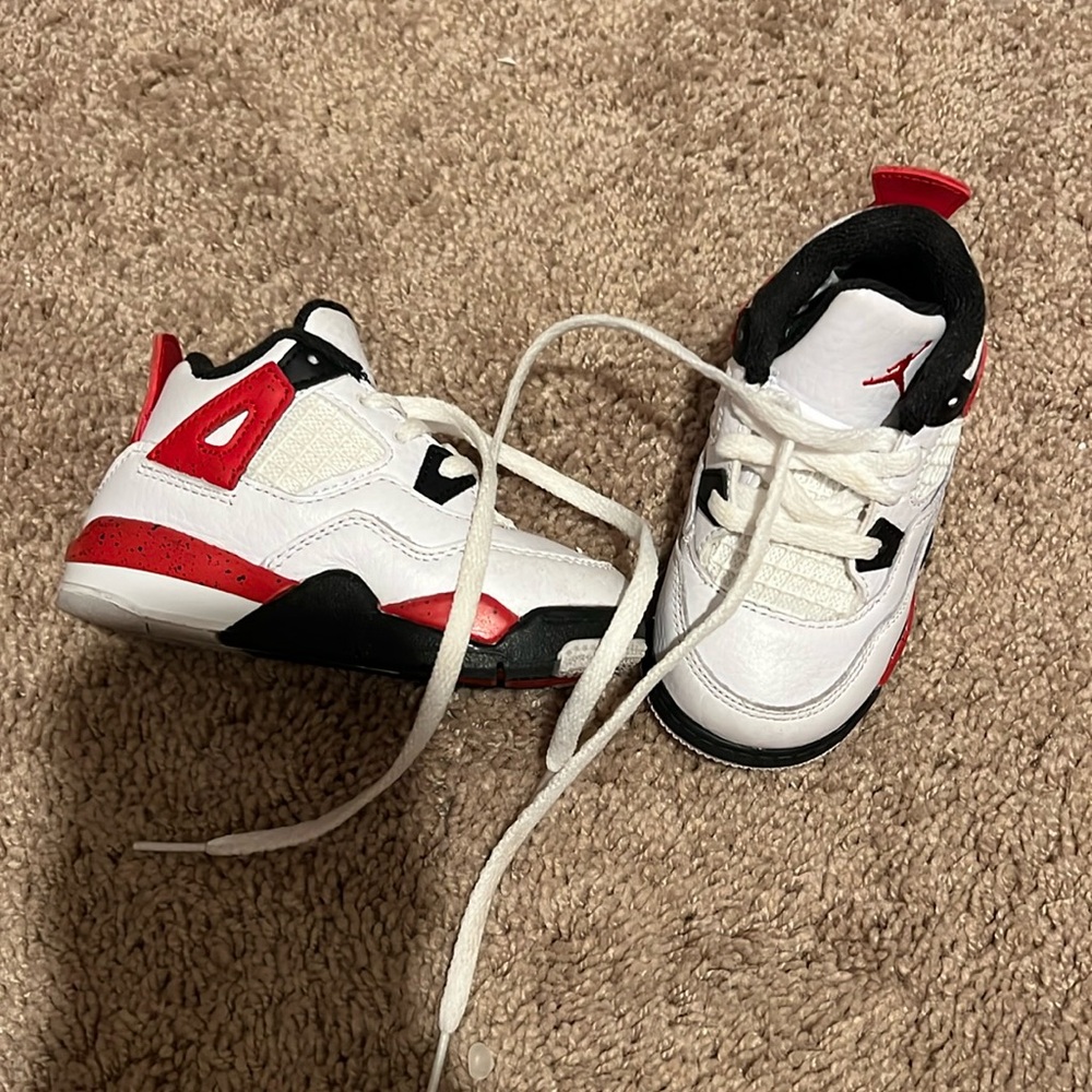 Kid Jordan sneaker